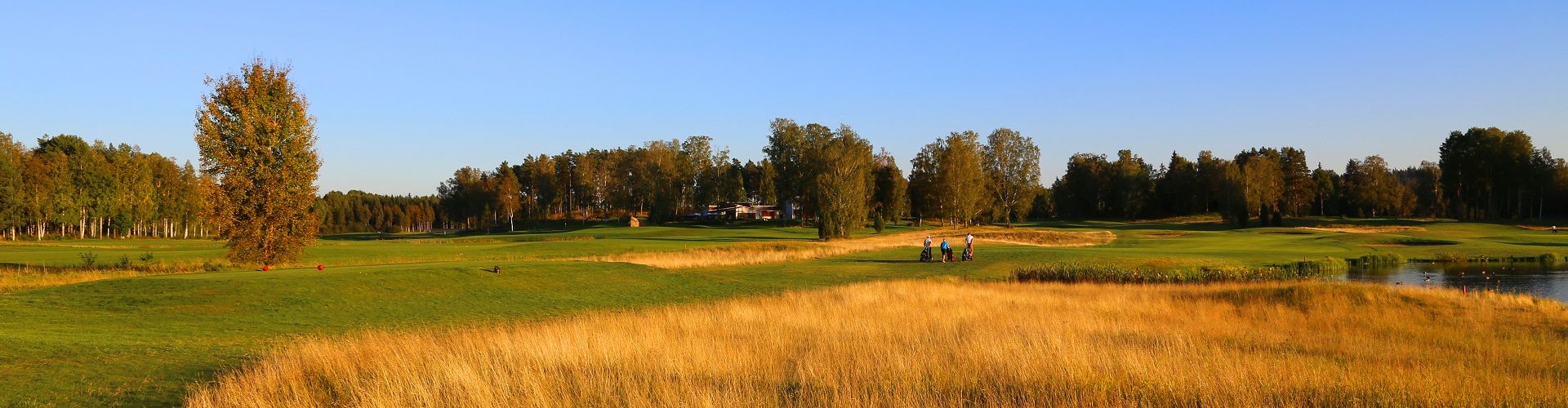 Klubitoimikunta järjestää Tapiola Golfin jäsenille lauantaina 30.7. vierailun Hämeenlinnaan, Aulanko Golfin Eversti-kentälle.